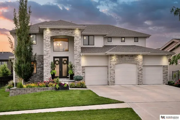 2404 S 219 Street, Elkhorn, NE 68022