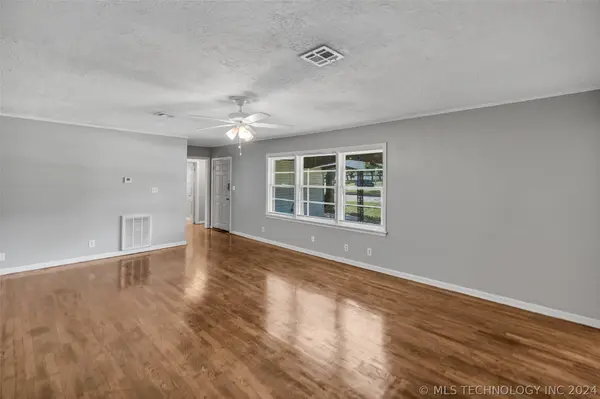 3615 E 17th ST, Tulsa, OK 74112