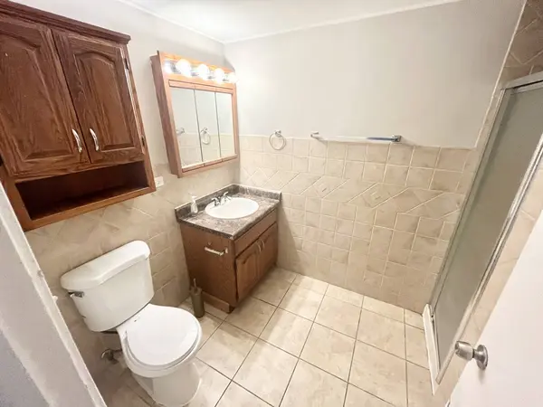 16905 CLYDE Avenue, South Holland, IL 60473