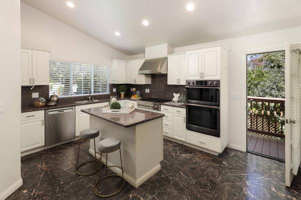 590 More AVE, Los Gatos, CA 95032