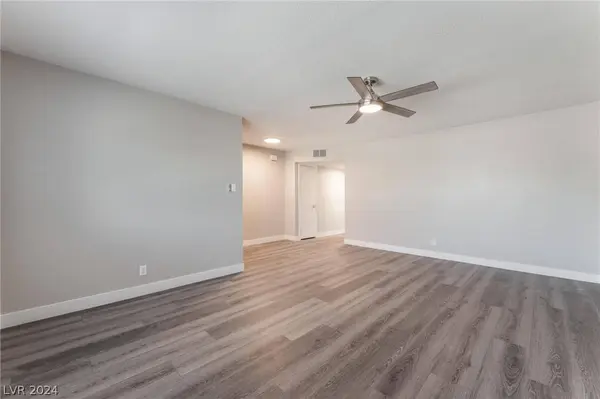 809 Peacock Court, Las Vegas, NV 89145