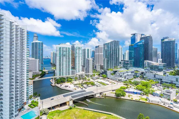 90 SW 3rd St #3114, Miami, FL 33130