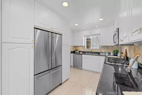 138 E 234th PL, Carson, CA 90745