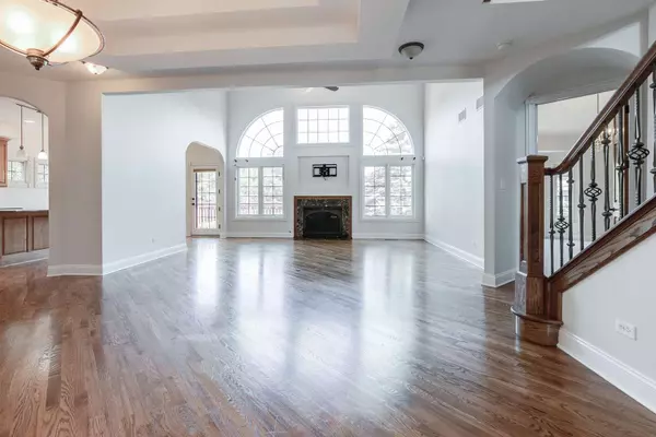 8 Margot Lane, Palos Heights, IL 60463