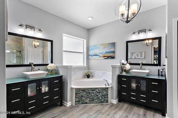 14800 GRASSY HOLE CT, Jacksonville, FL 32258