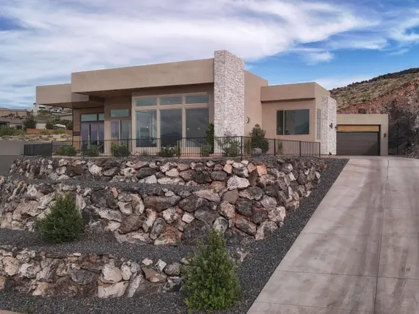 2521 W 250 S, Hurricane, UT 84737