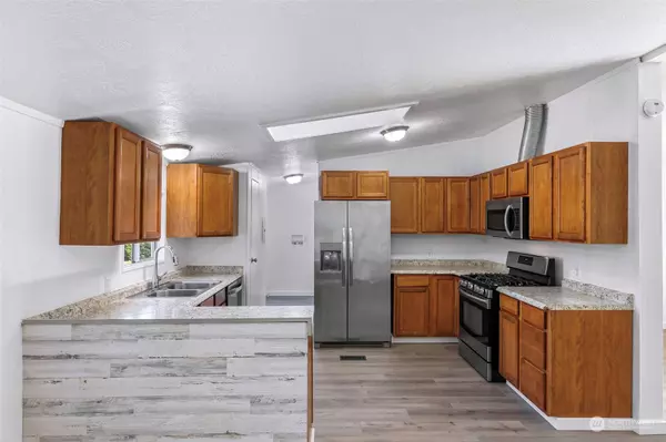 3654 Waldron DR, Ferndale, WA 98248