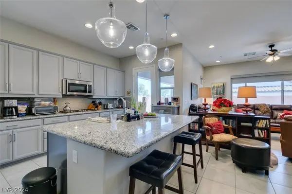 10925 Nicholas Jay Avenue, Las Vegas, NV 89166