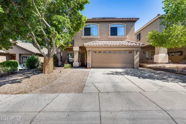 6340 W SADDLEHORN Road, Phoenix, AZ 85083