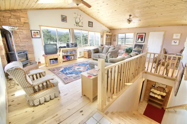 564 N 810 W, Teasdale, UT 84773