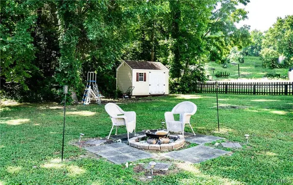 24305 River View DR, North Dinwiddie, VA 23803