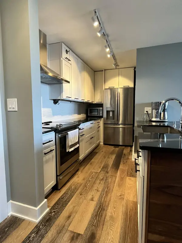 433 S 7th ST #1708, Minneapolis, MN 55415