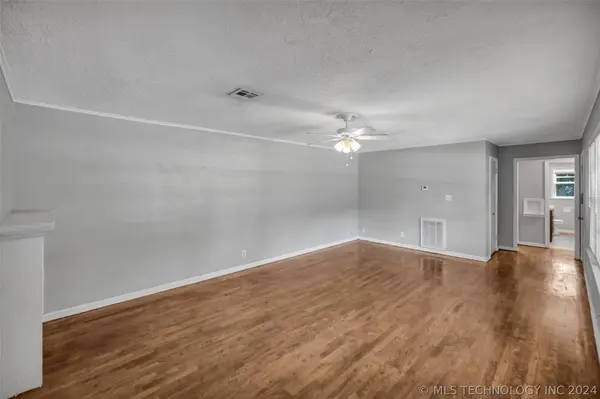 3615 E 17th ST, Tulsa, OK 74112