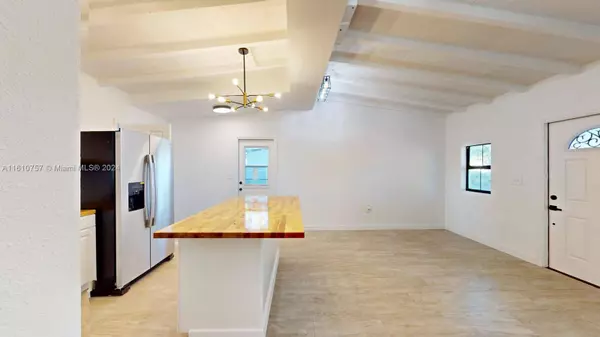 3760 SW 45th Ave, West Park, FL 33023