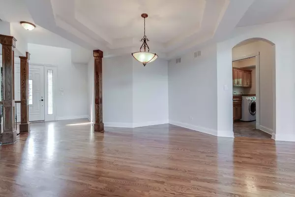 8 Margot Lane, Palos Heights, IL 60463