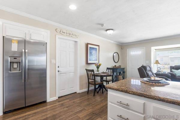 3915 Loma Alta Dr, San Diego, CA 92115