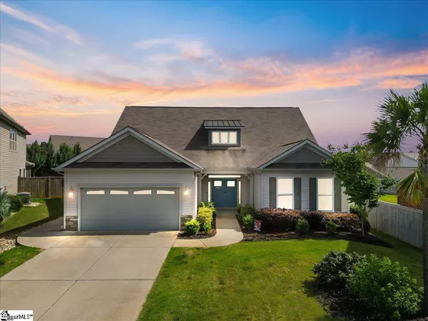 906 Deephallow Place, Greer, SC 29651