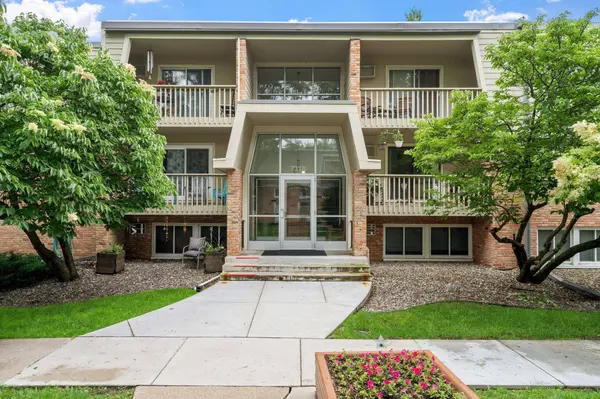 7318 W 22nd ST #309, Saint Louis Park, MN 55426