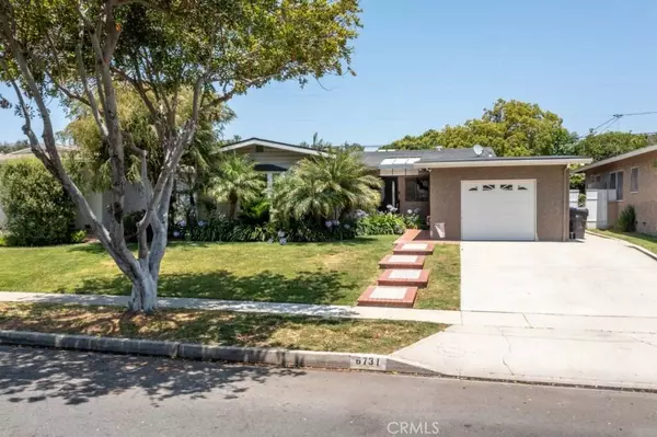 6731 E La Marimba ST, Long Beach, CA 90815