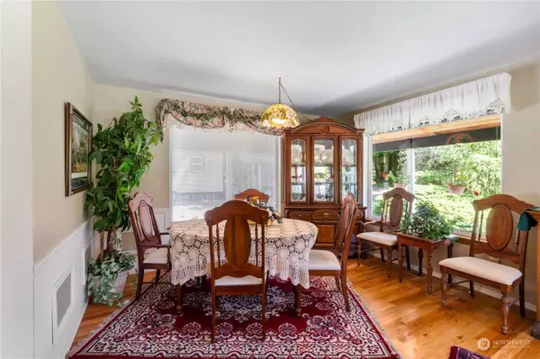 33810 102nd AVE S, Roy, WA 98580