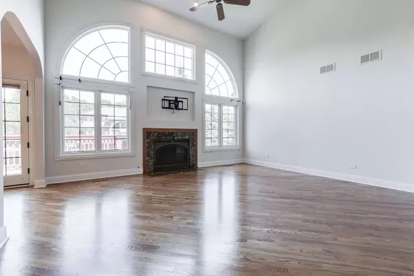 8 Margot Lane, Palos Heights, IL 60463