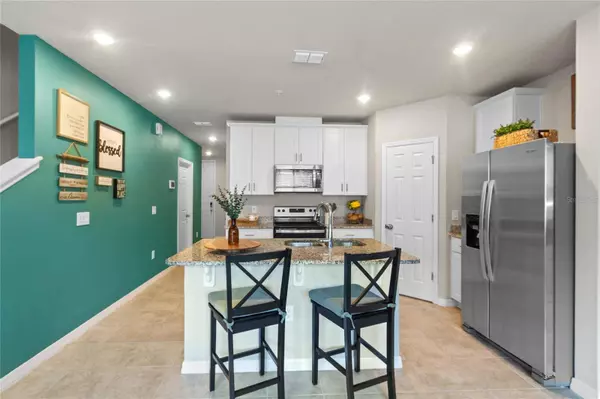 2019 HAREBELL LN, Ocoee, FL 34761