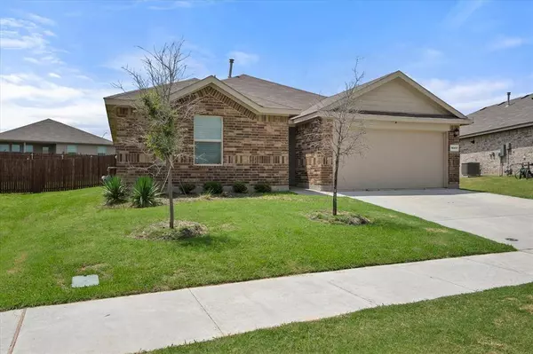 16457 Pembine Lane, Justin, TX 76247