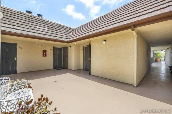 3795 Georgia St #406, San Diego, CA 92103