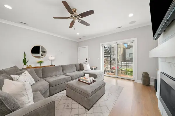 1631 W Pierce AVE #2, Chicago, IL 60622