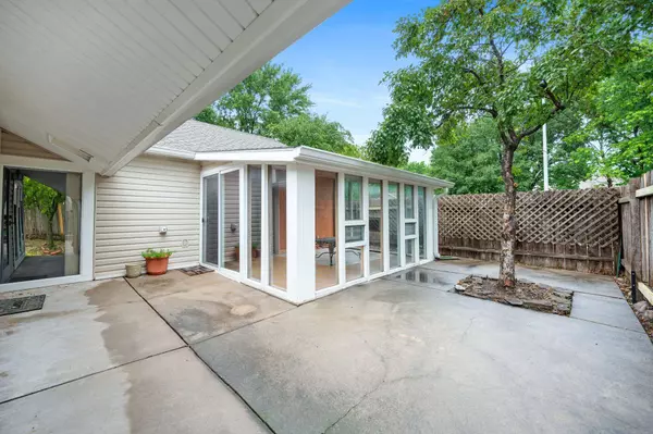 26 E Maverick St, Wichita, KS 67220
