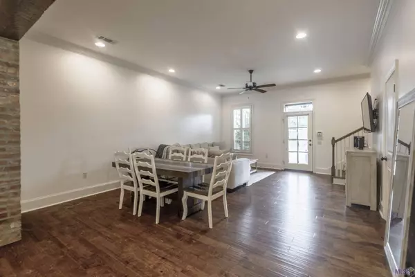 5156 Myrtle Trail Dr, Baton Rouge, LA 70820