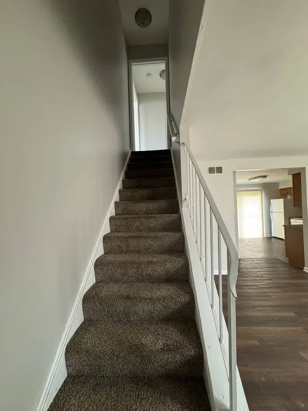 18701 Oakwood Avenue, Country Club Hills, IL 60478