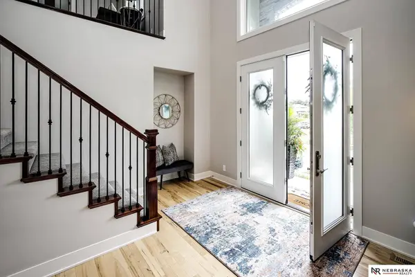 2404 S 219 Street, Elkhorn, NE 68022