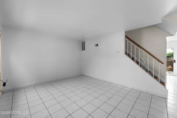 52 Greenwood Loop Road, Brick, NJ 08724