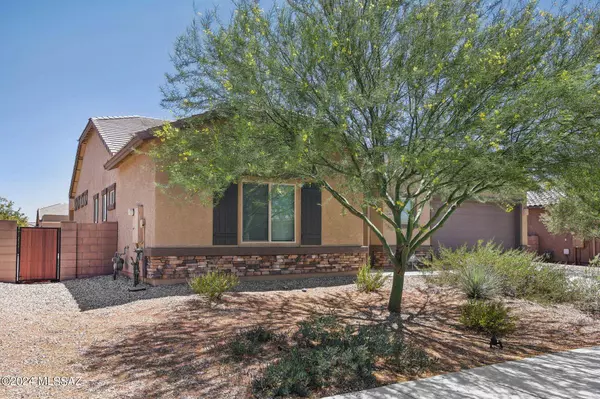 1639 W Seabiscuit Street, Tucson, AZ 85704