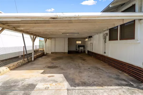 922-A Winant Street, Honolulu, HI 96817