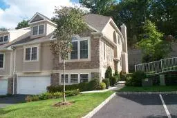 229 Valley Rd, Clifton City, NJ 07013