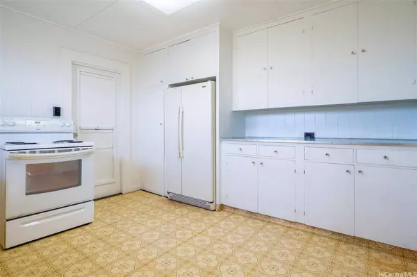 922-A Winant Street, Honolulu, HI 96817