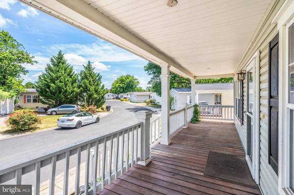 14513 SWISSAIR PL, Chantilly, VA 20151