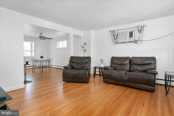 412 SEWARD AVE, Brooklyn, MD 21225