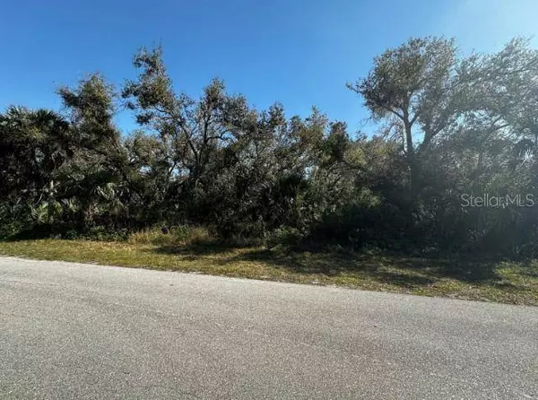 374 FERDON CIR, Port Charlotte, FL 33954