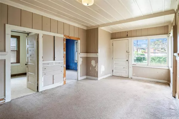 265 California Avenue, Wahiawa, HI 96786