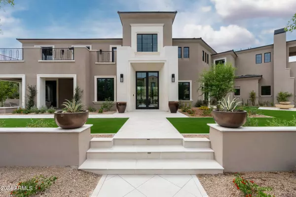 9735 E KEMPER Way, Scottsdale, AZ 85255