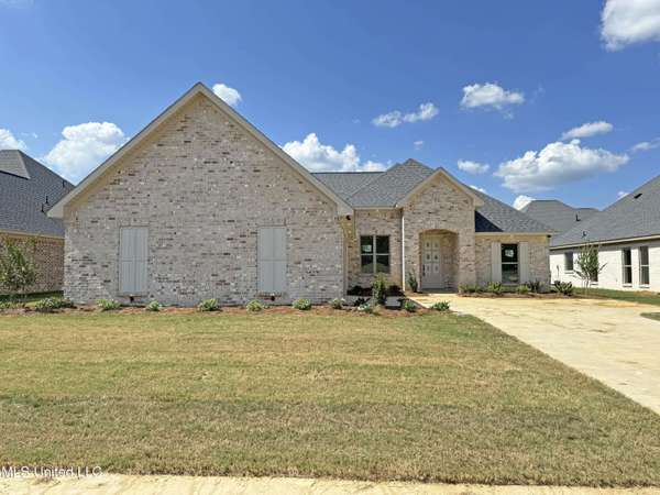 907 Brunswick Court, Flowood, MS 39232