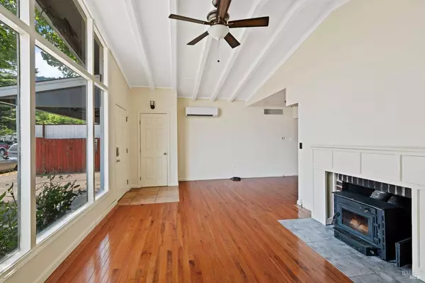 100 Thompson AVE, Ukiah, CA 95482