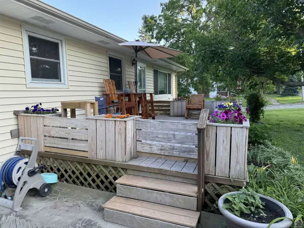 310 Locust ST, Eskridge, KS 66423