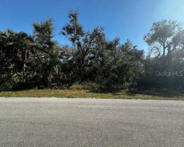 374 FERDON CIR, Port Charlotte, FL 33954