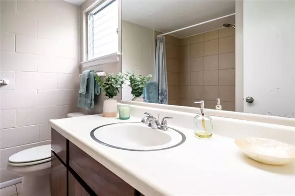 6215 Keokea Place #128, Honolulu, HI 96825