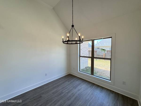 907 Brunswick Court, Flowood, MS 39232