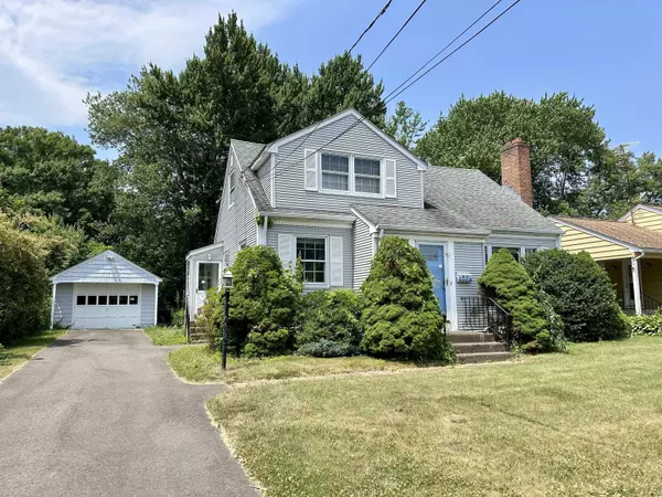 17 Lydall Road, East Hartford, CT 06118